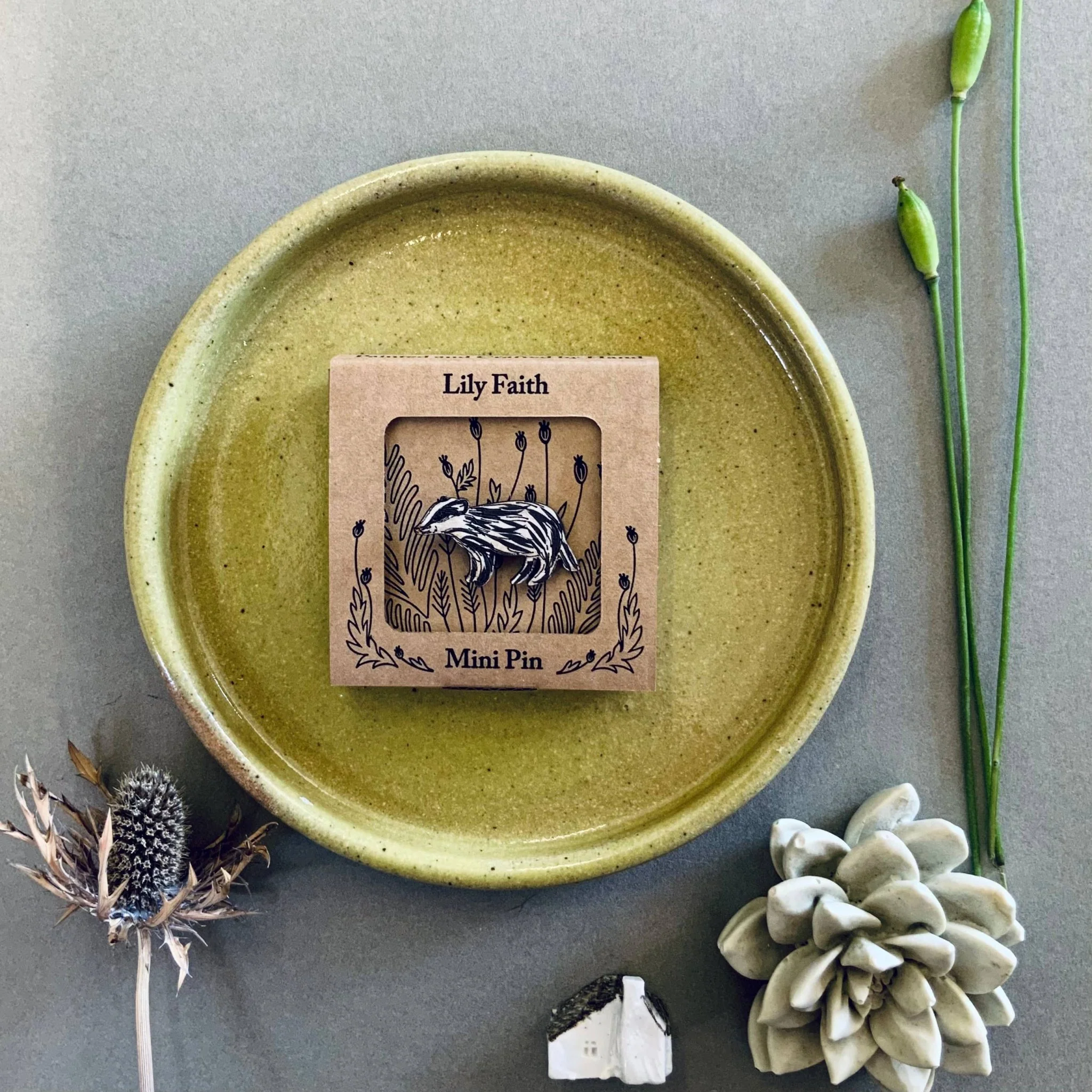 Badger Mini Pin Brooch - Image 2
