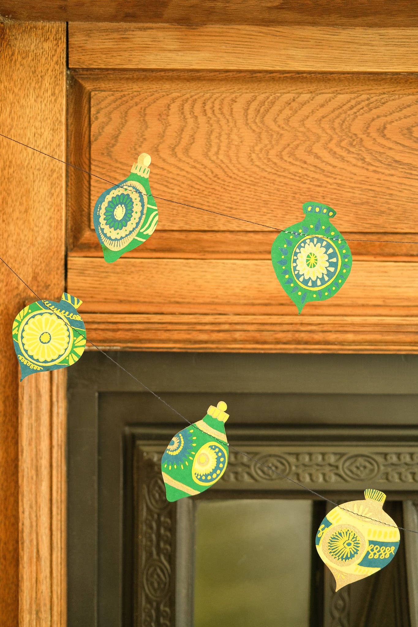 Christmas Ornaments Sewn Garland - Image 9