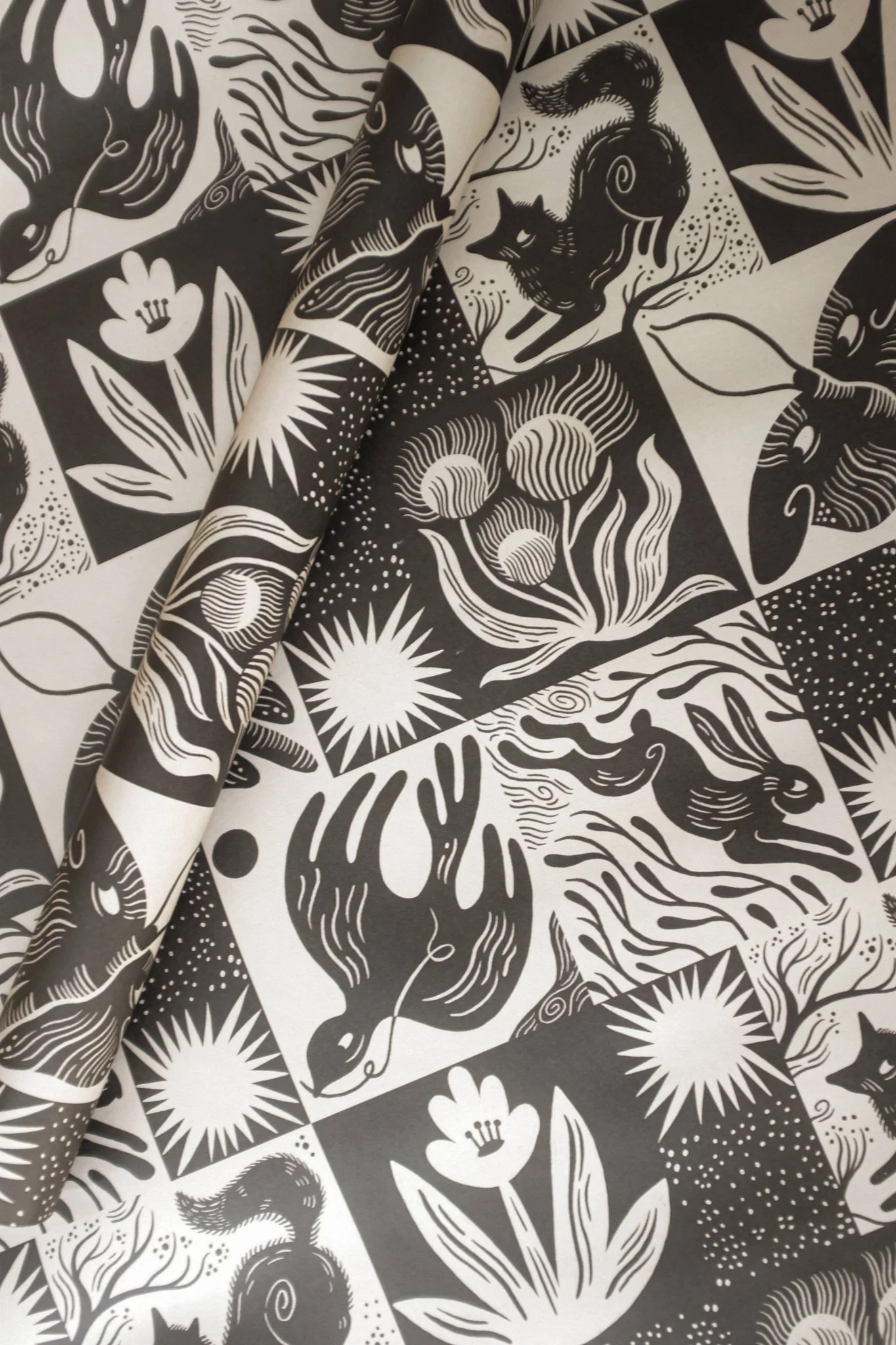'Countryside' Nature-Themed Gift Wrap