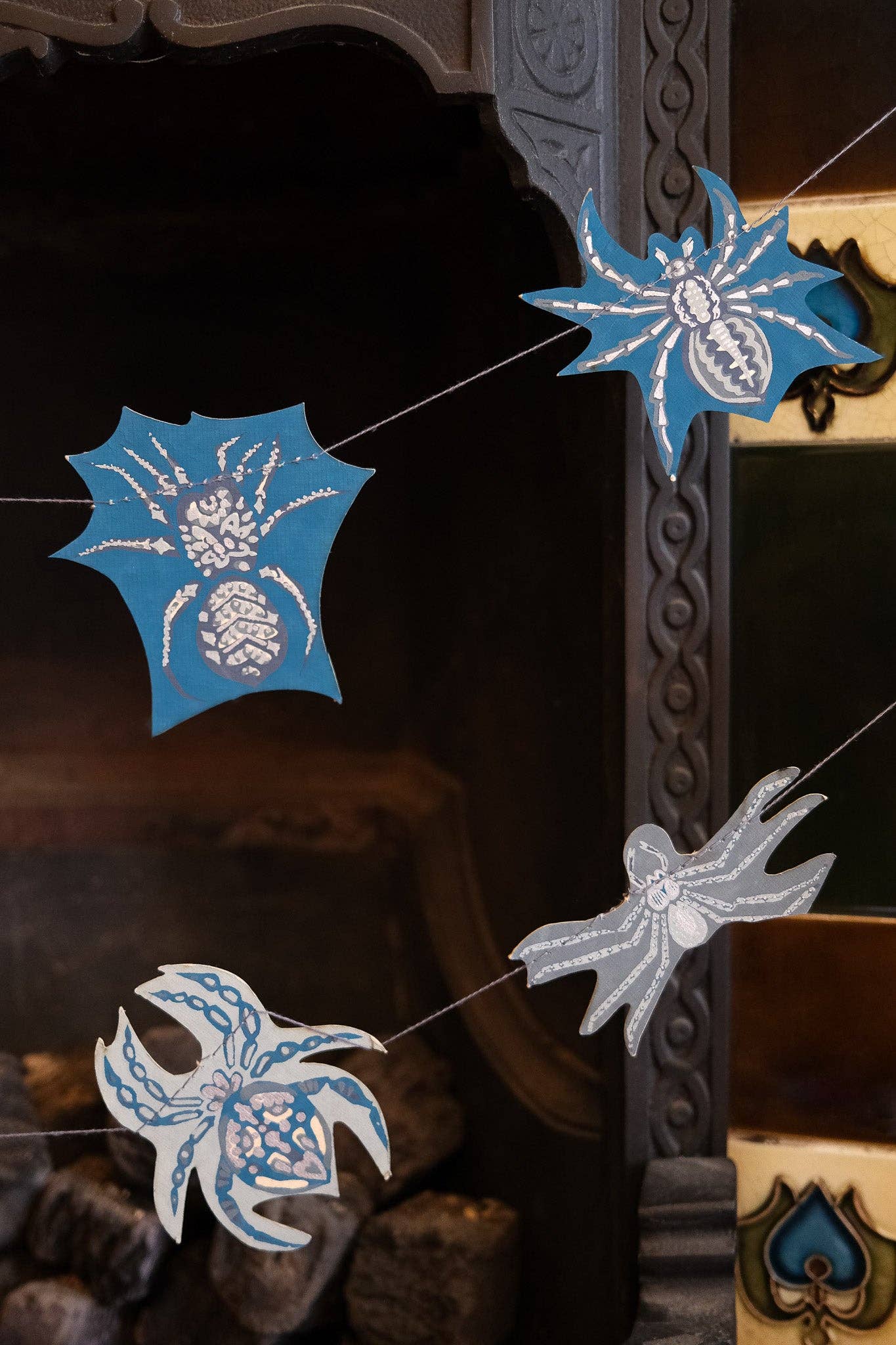 Creeping Spider Sewn Garland - Image 13
