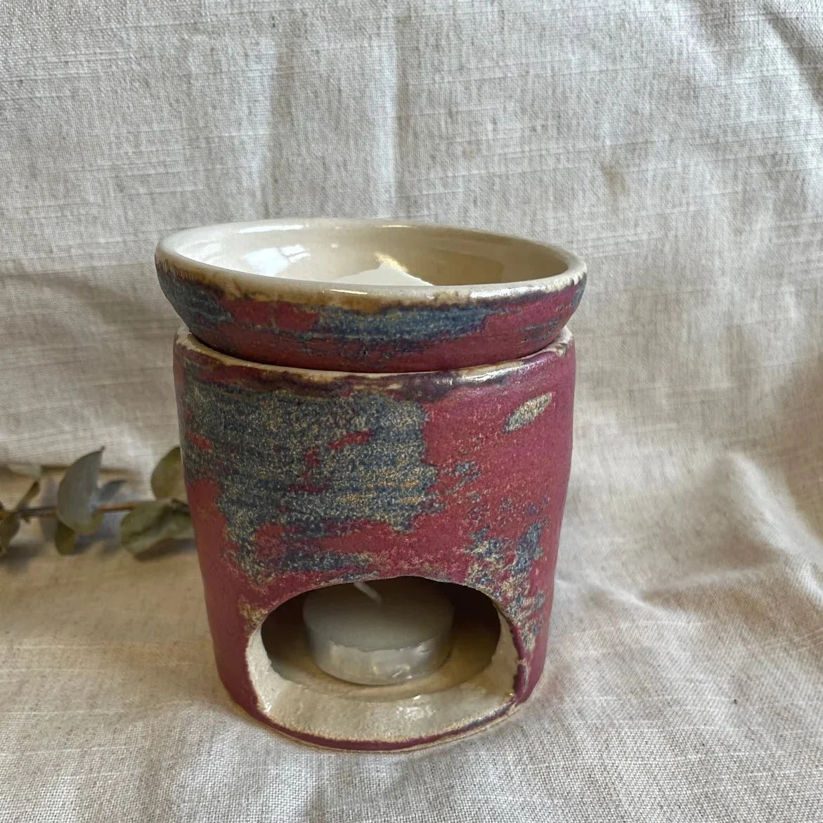 Dark Pink Ceramic Wax Melt or Essential Oil Burner