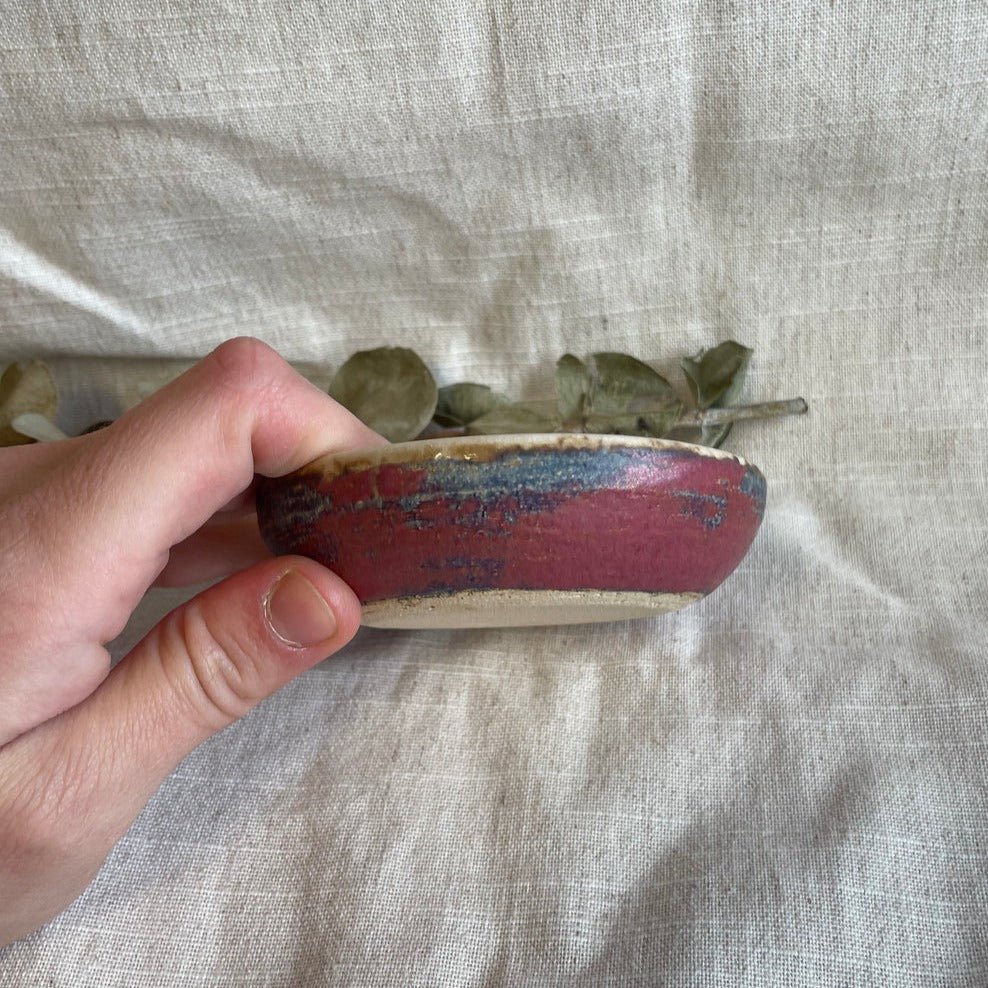 Dark Pink Ceramic Wax Melt or Essential Oil Burner - Image 3