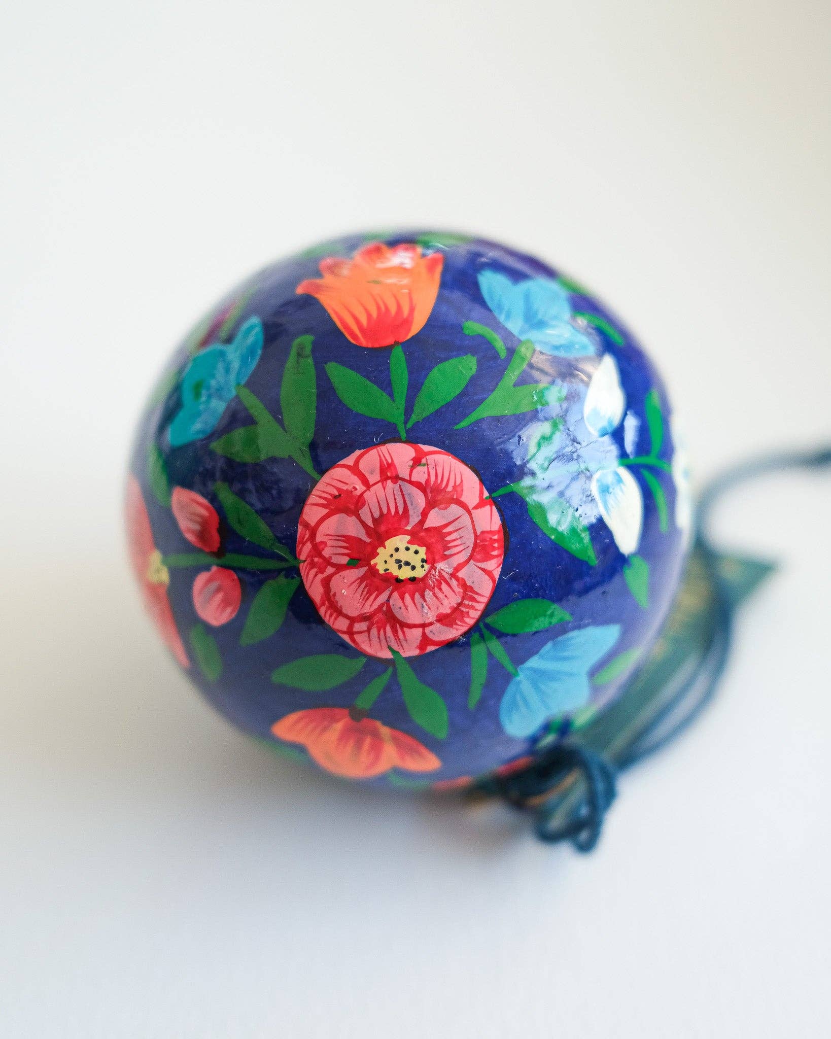 Deep Blue Florals Bauble - Image 3