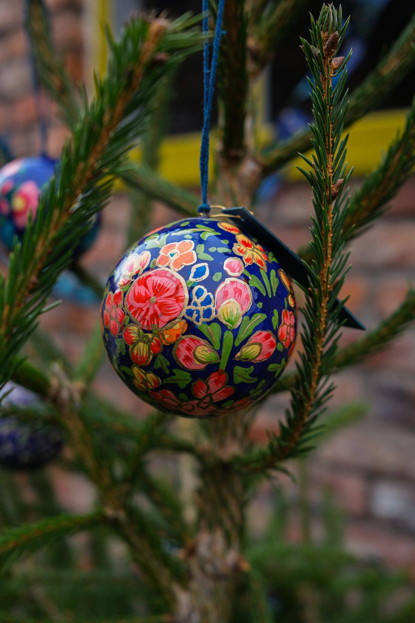 Deep Blue Florals Bauble - Image 4
