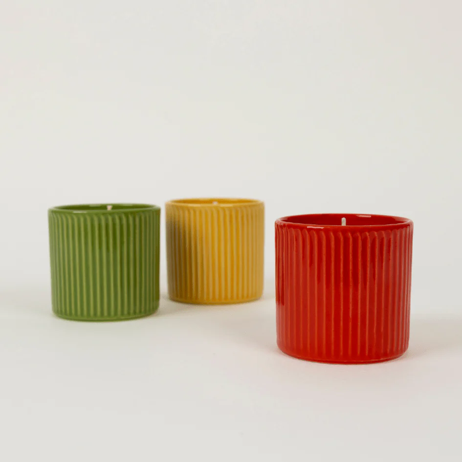 Geranium Leaf Candle in Ceramic Artist Pot - Image 5