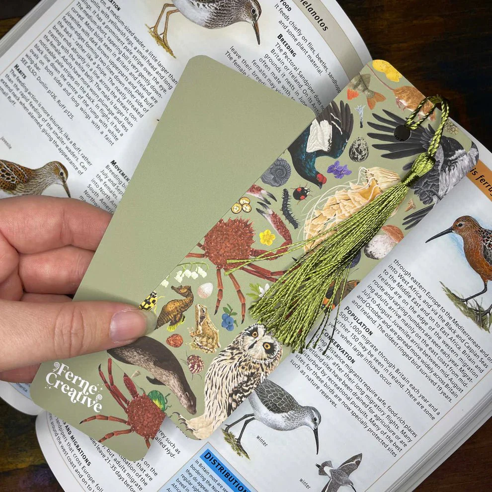 Green British Wildlife Bookmark – Illustrated by Ferne Creative - Image 3