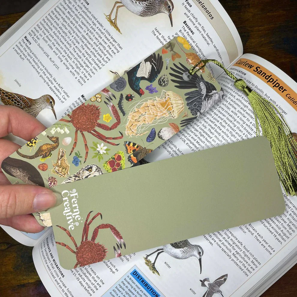 Green British Wildlife Bookmark – Illustrated by Ferne Creative - Image 4