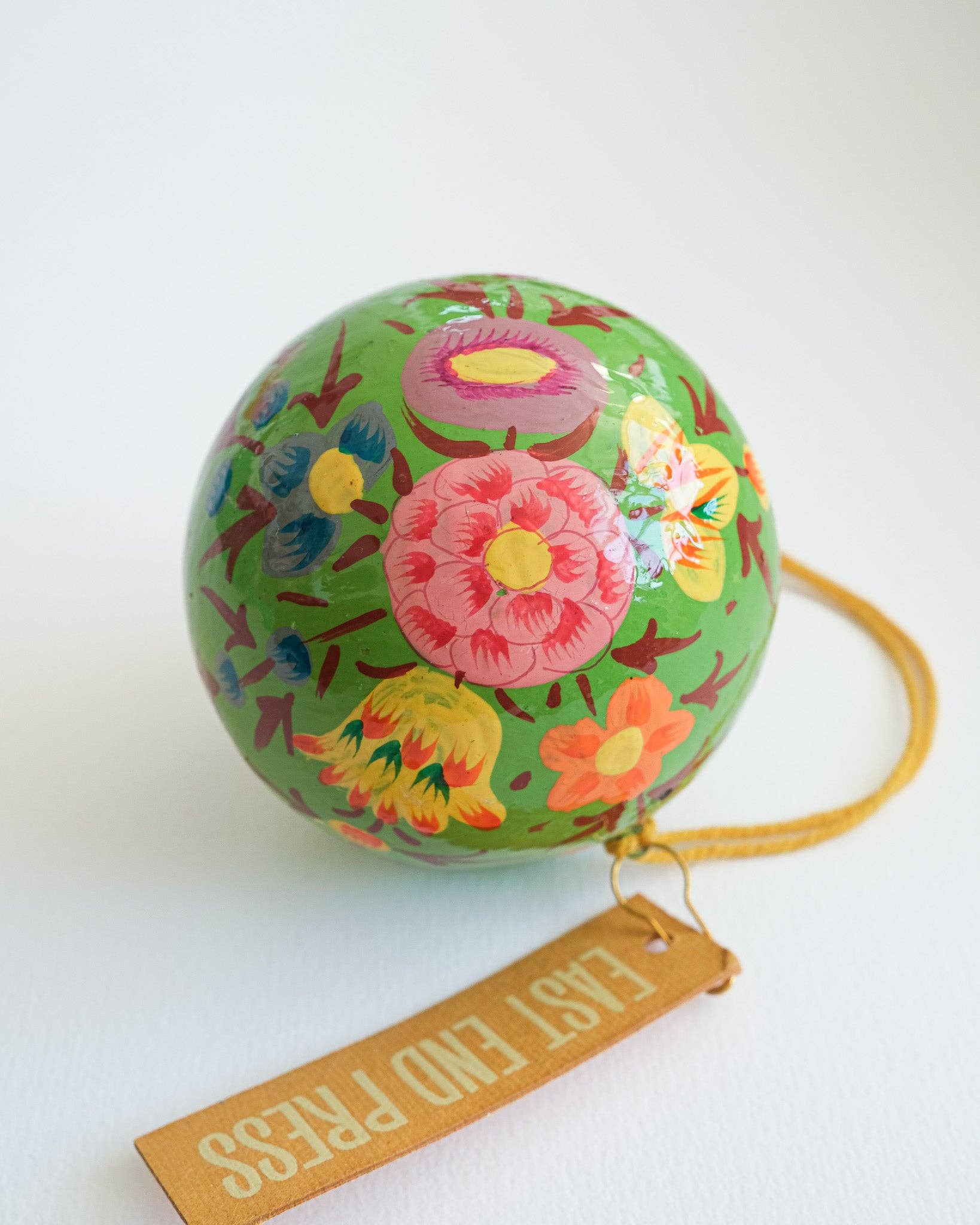 Green Petunia Bauble - Image 2
