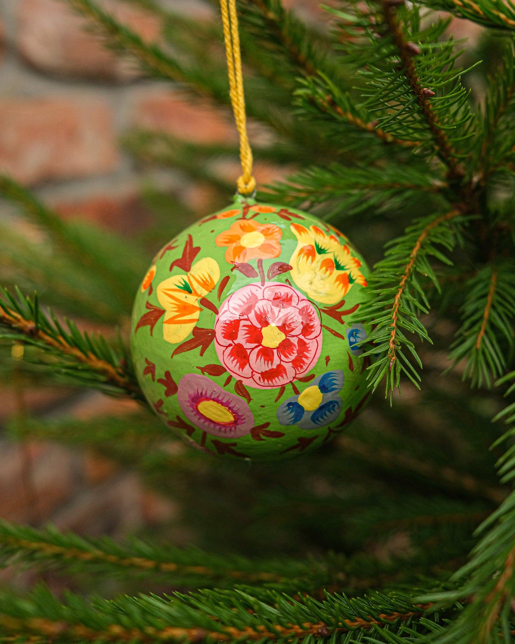 Green Petunia Bauble - Image 6