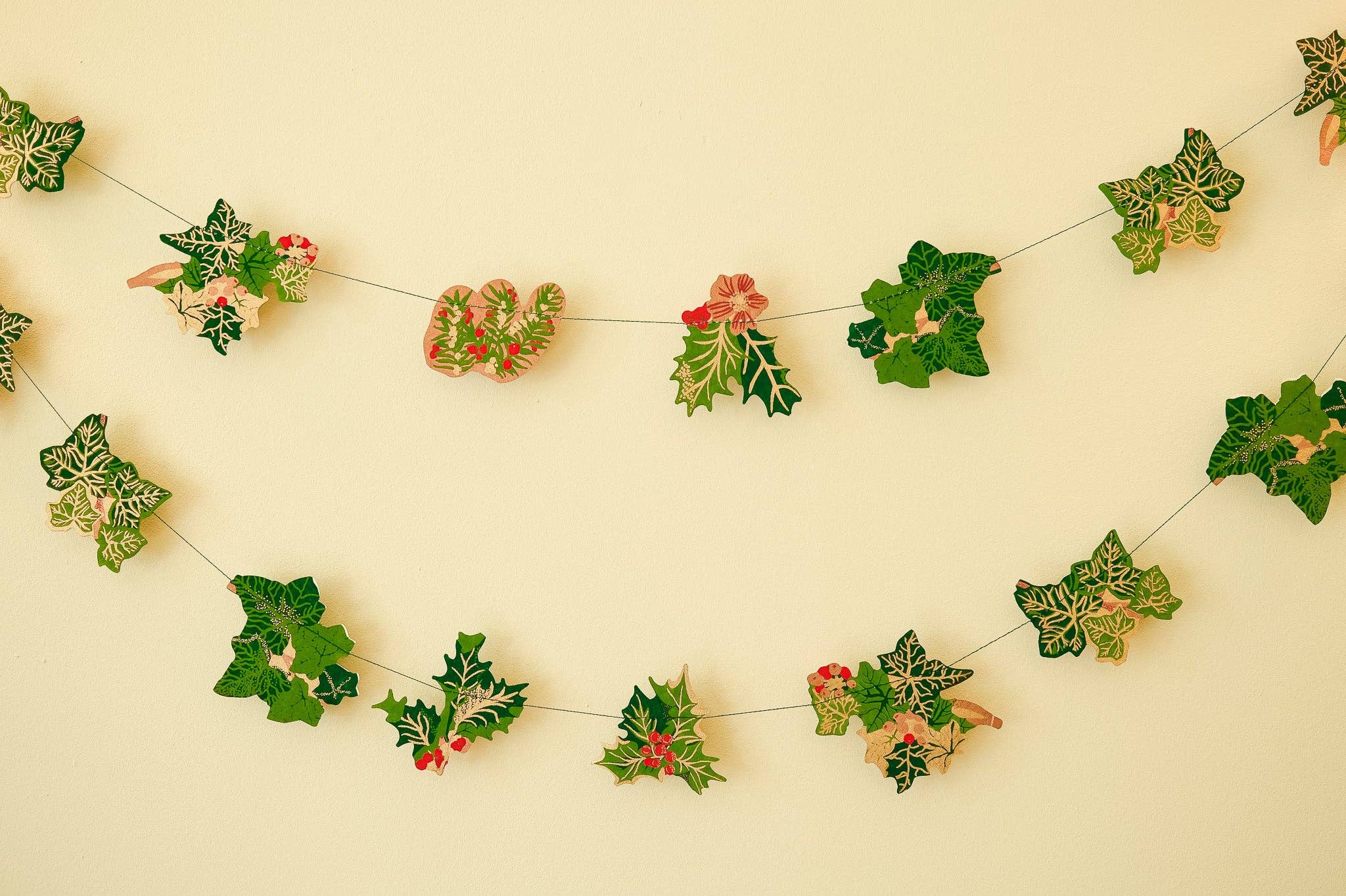 Holly and Ivy Sewn Garland - Image 12
