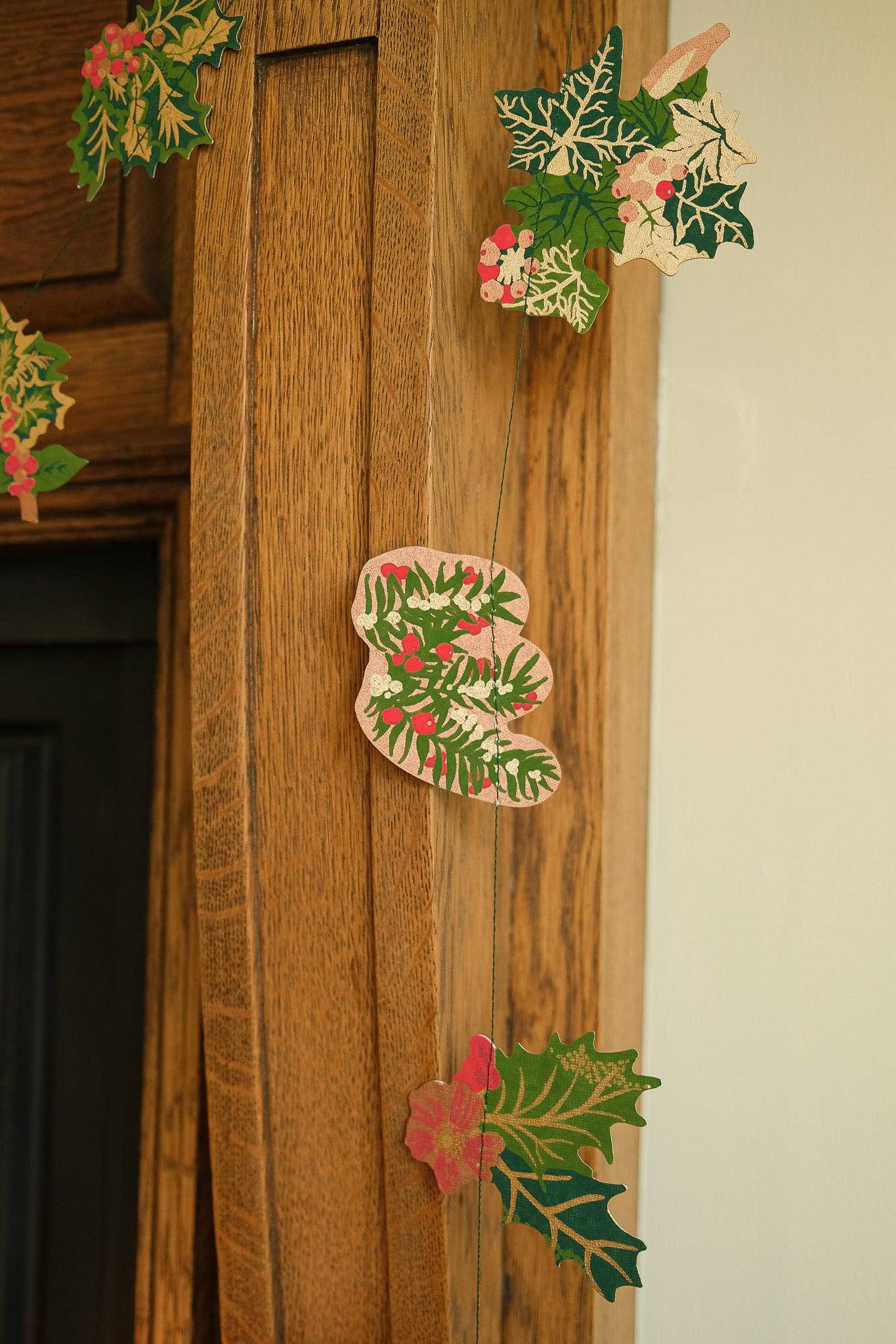 Holly and Ivy Sewn Garland - Image 14