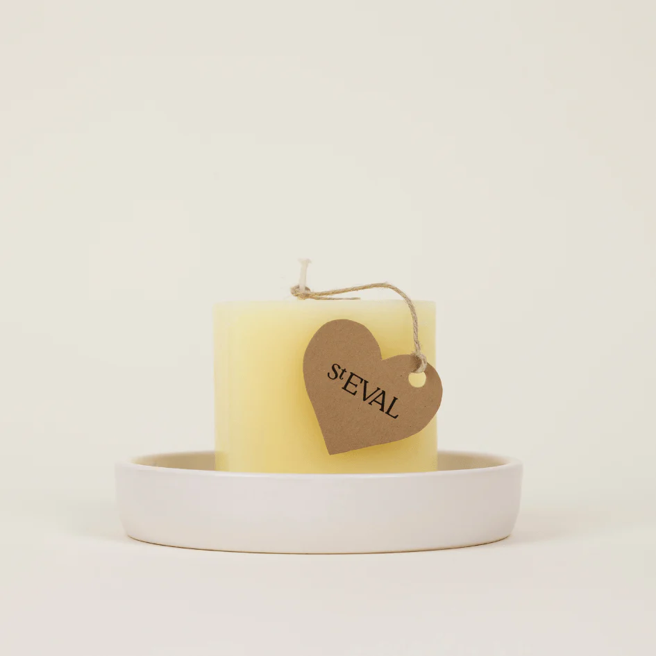 Ivory Mini Pillar Heart Candle - Image 2