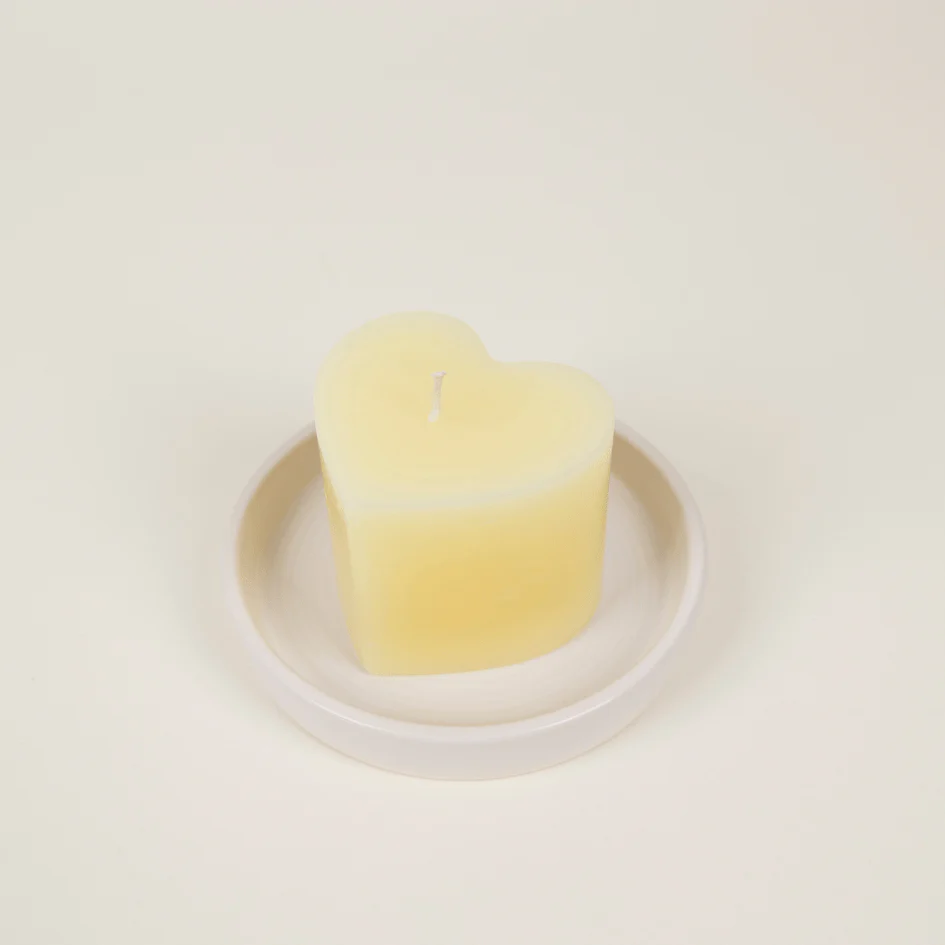 Ivory Mini Pillar Heart Candle - Image 4