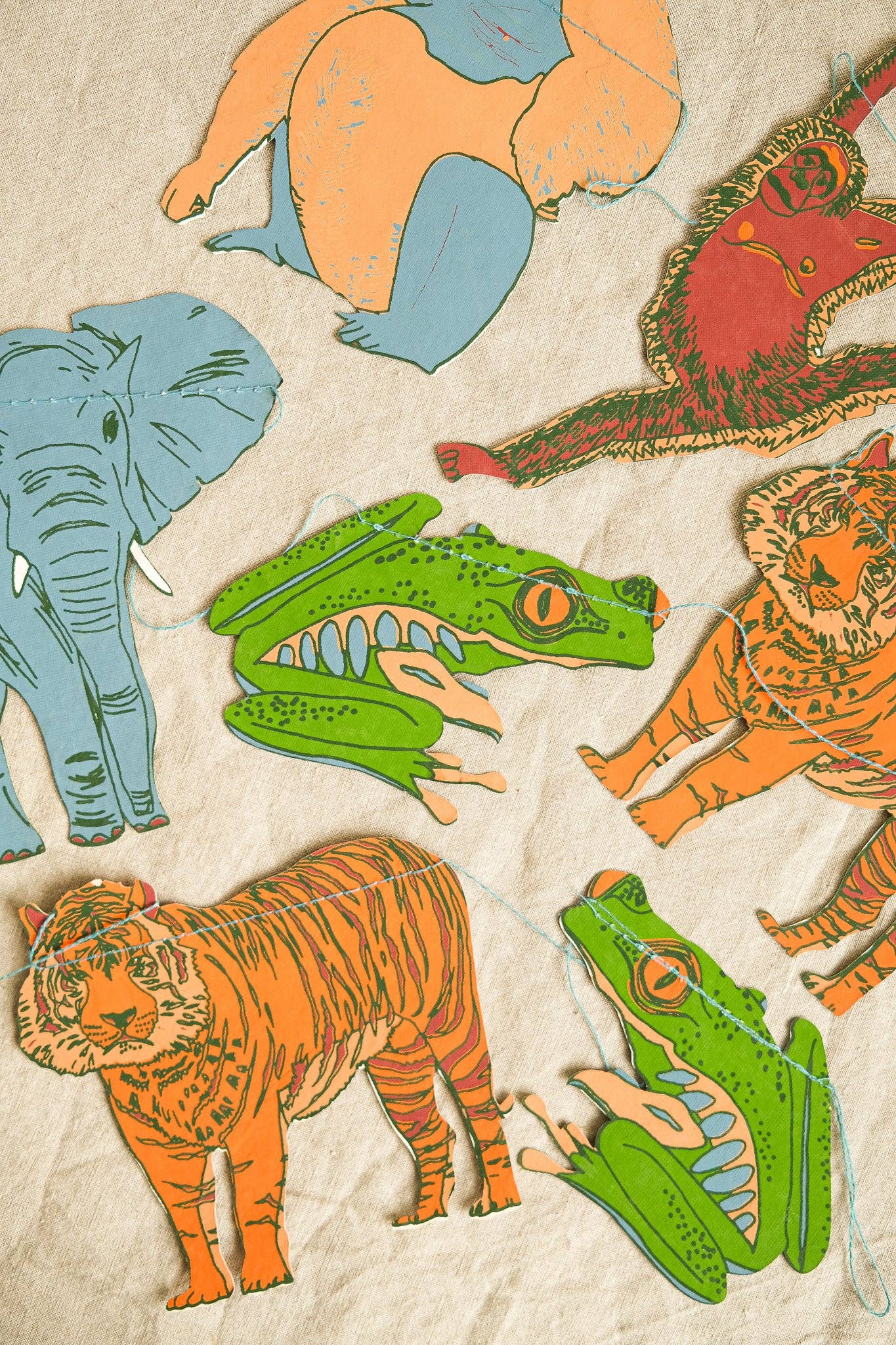 Jungle Sewn Garland - Image 3