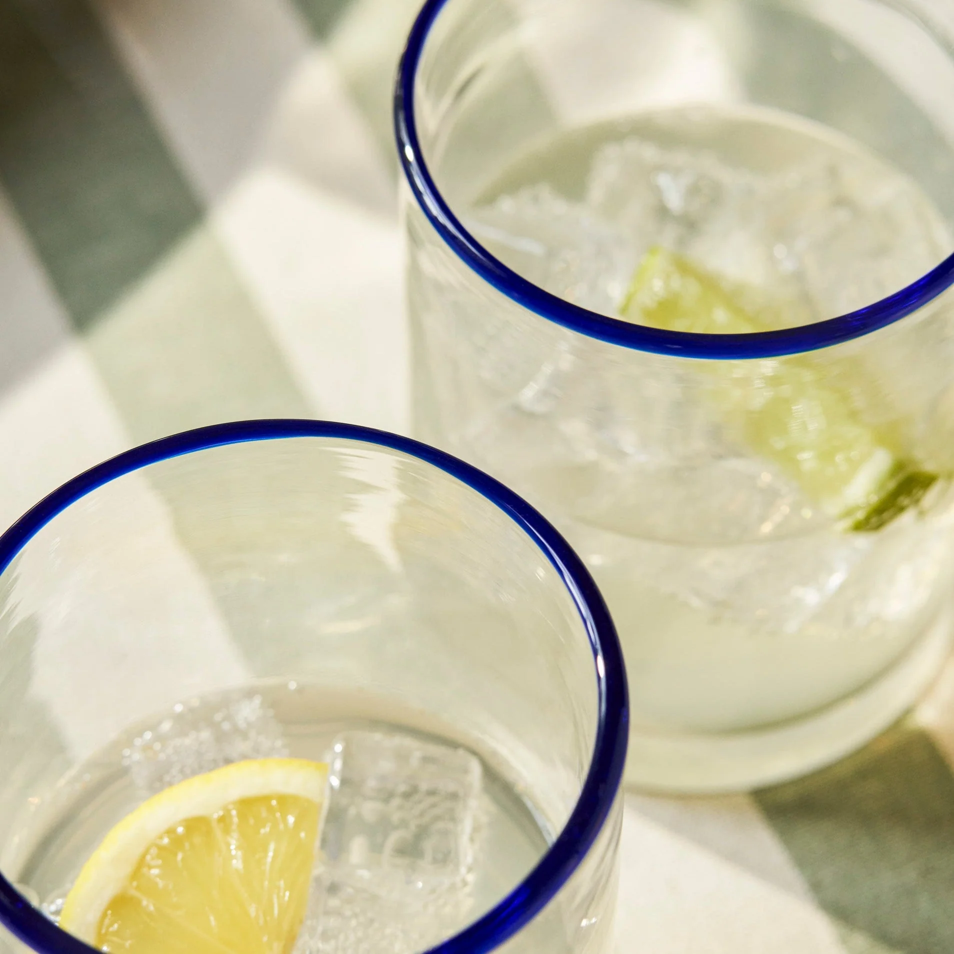 Madley Blue Tipped Tumbler Glass – Recycled Glass - Image 3