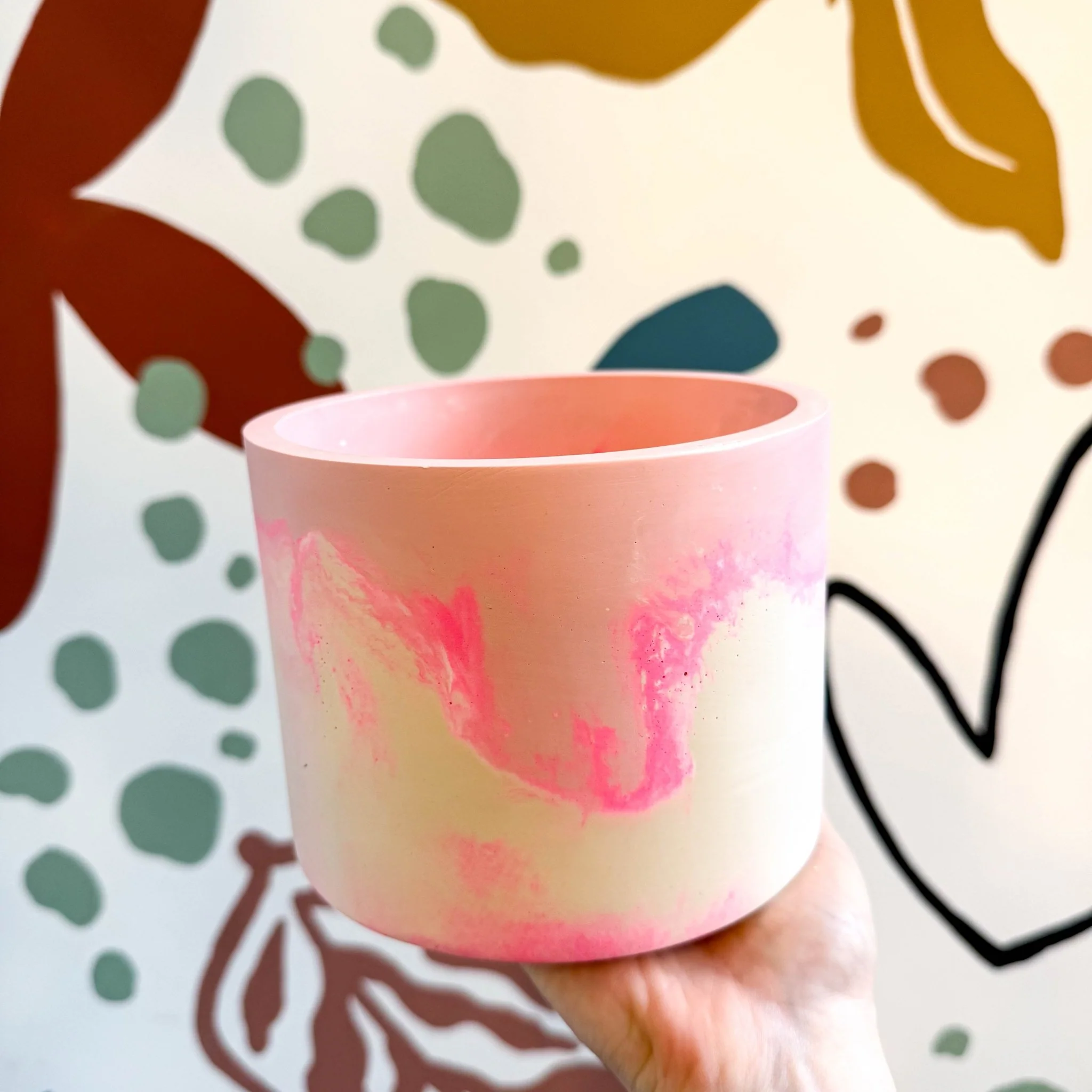 Pale Pink, Neon Pink and Putty Jesmonite Pot - Image 3