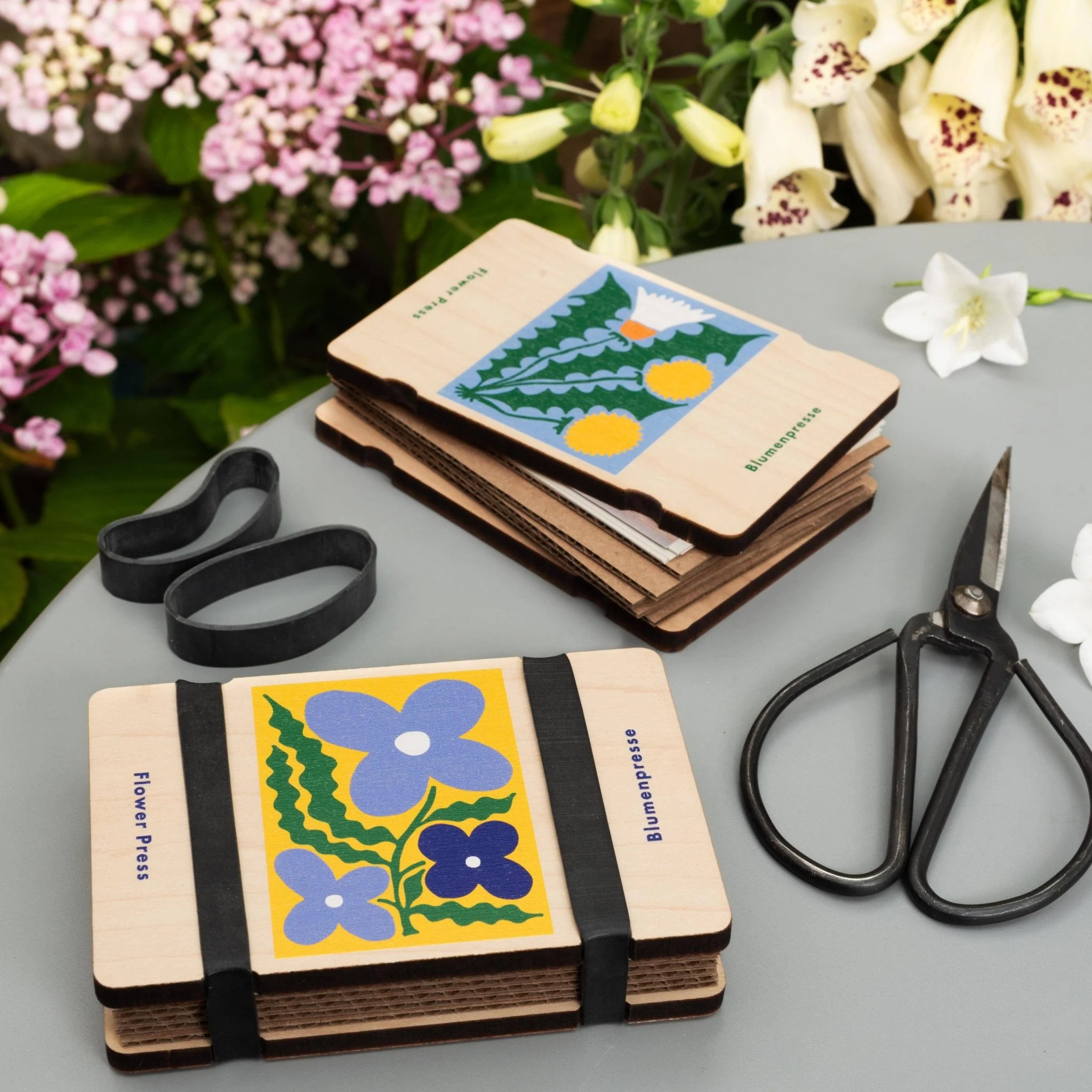 Dandelion Pocket Flower Press - Image 4