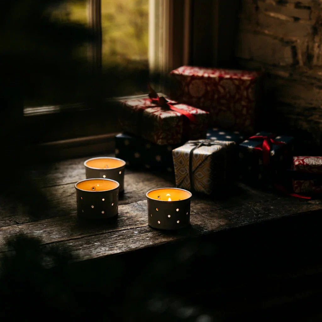 Sacred Forest Scented Christmas Tealights - Image 3