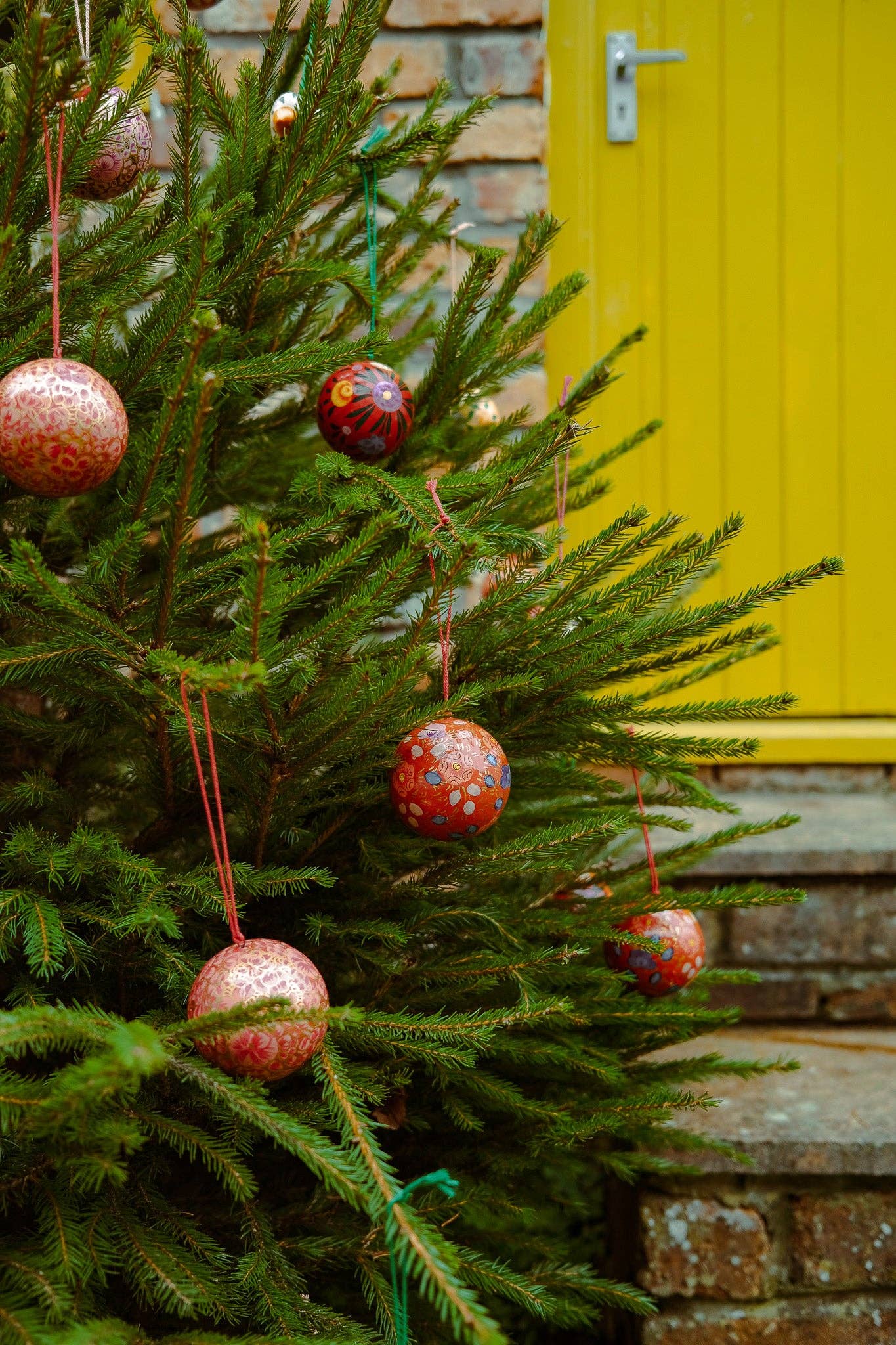 Scarlet Red and Blue Bauble - Image 4