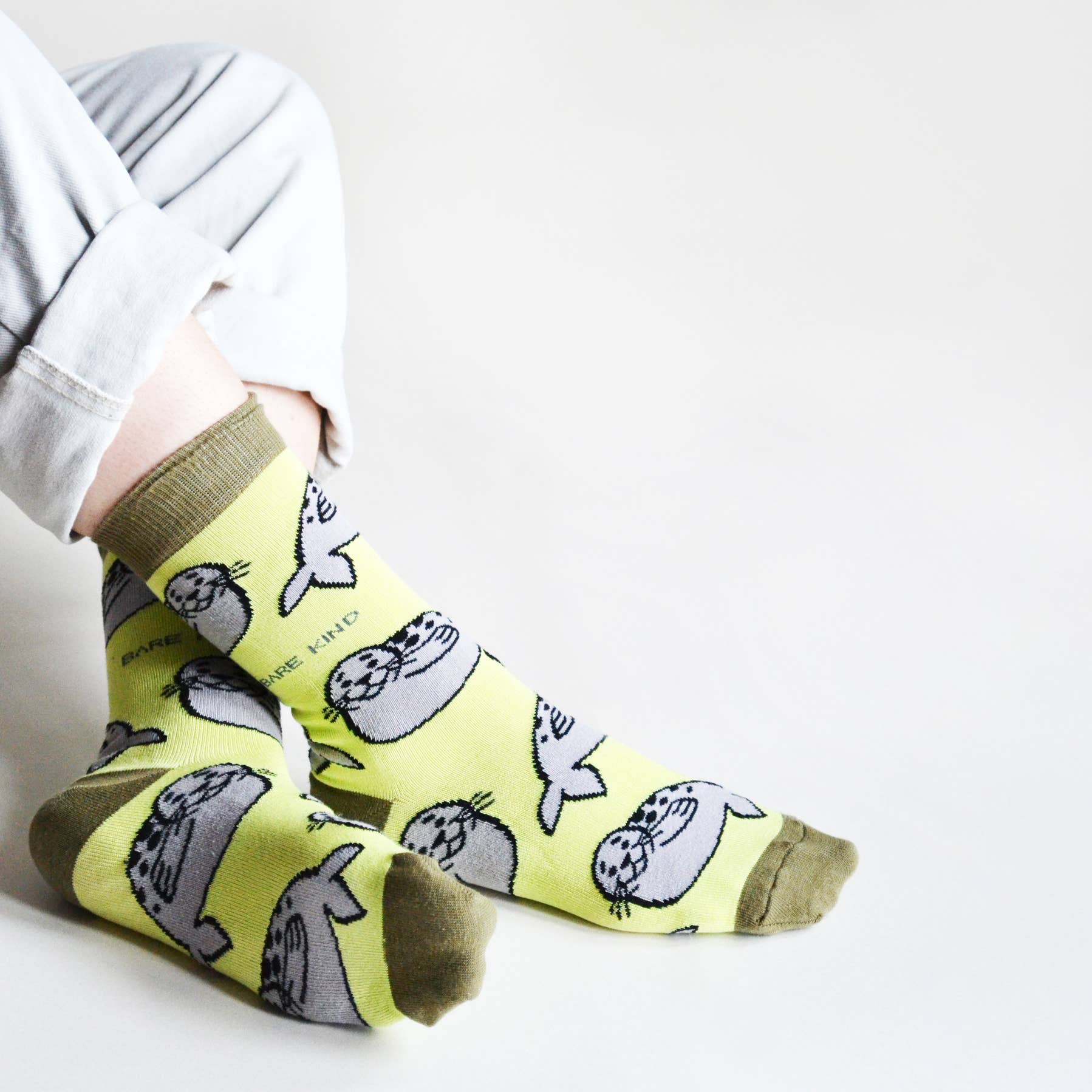 Seal Bamboo Socks - Image 9