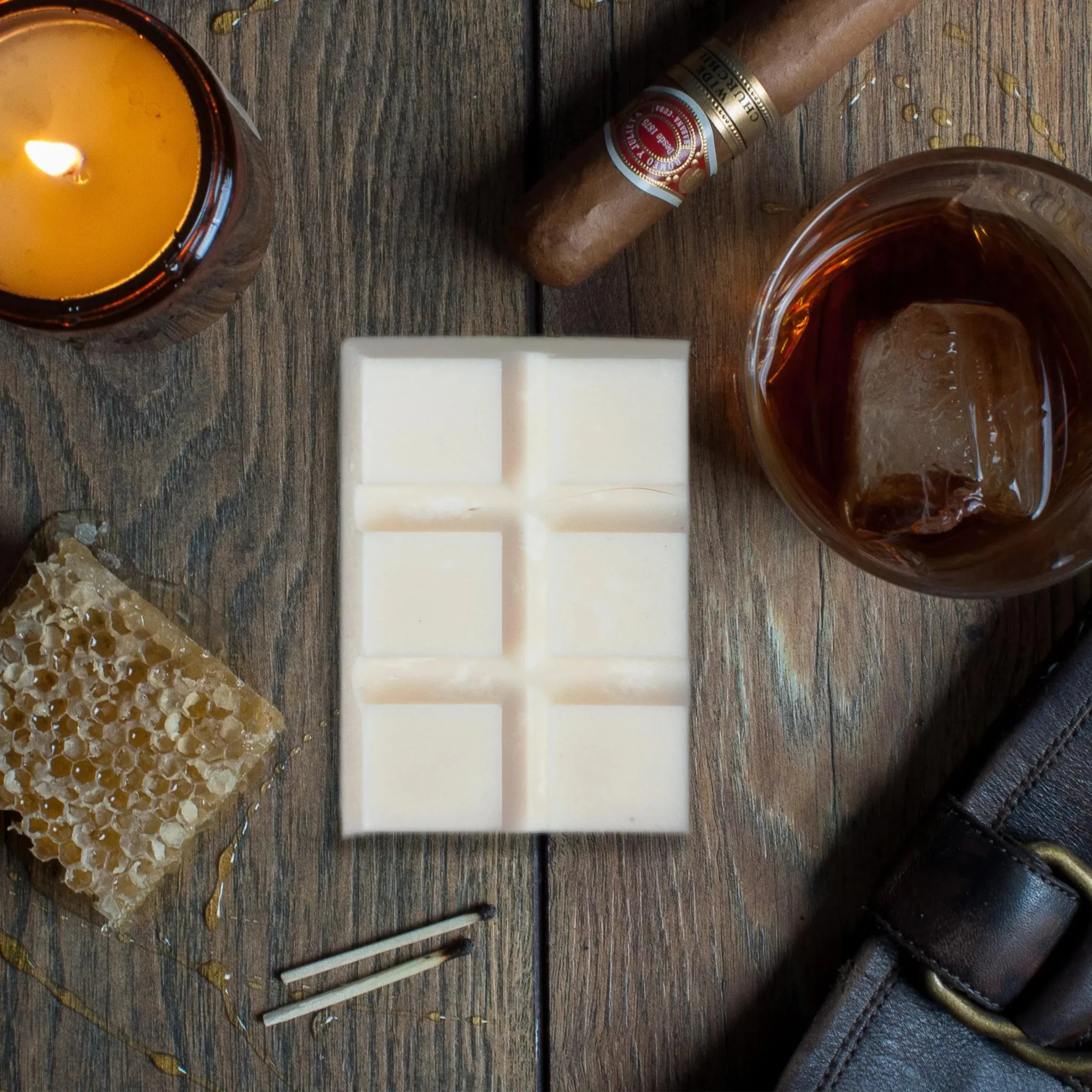 Sweet Smokin' Bourbon Wax Melt Bar | Tobacco. Honey leaf - Image 3