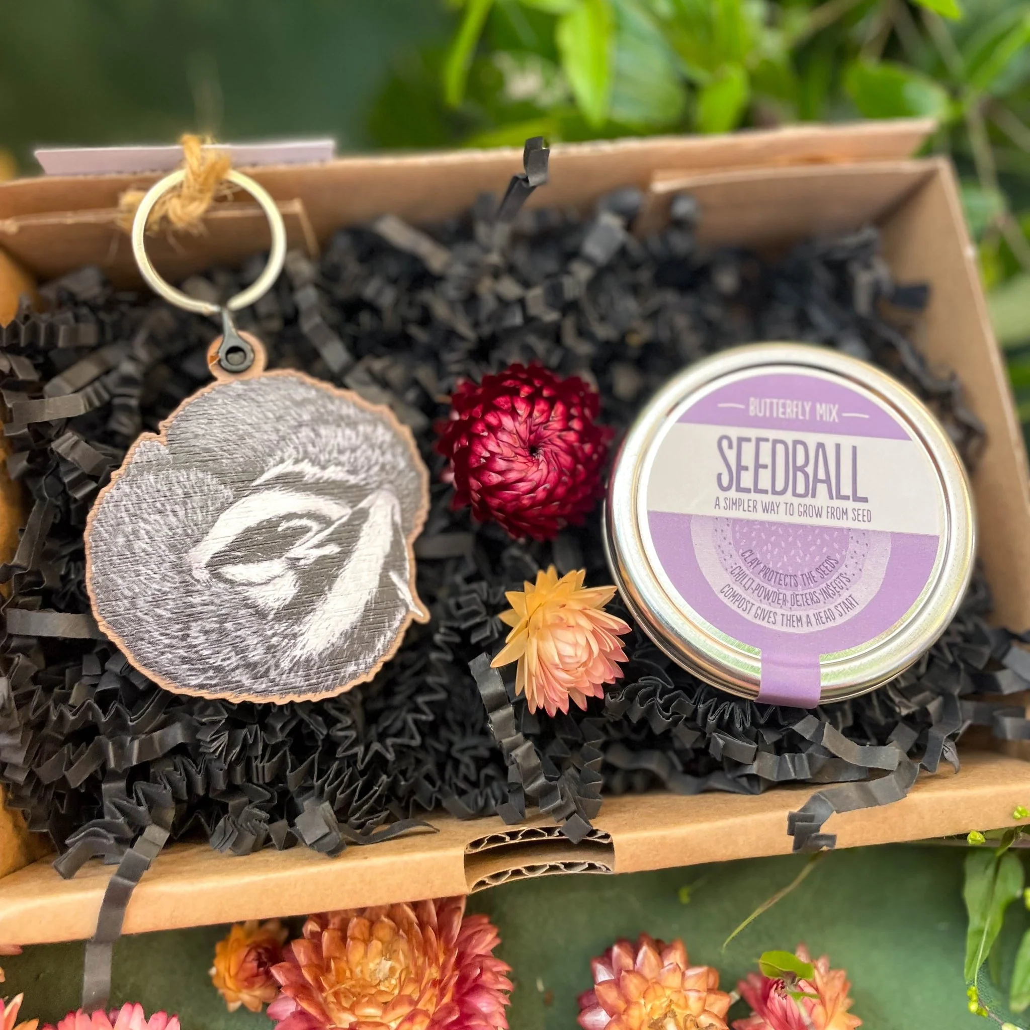 The Nature Lover Mini Gift Set - Wooden Keyring and Wildflower Seeds - Choose your own! - Image 13