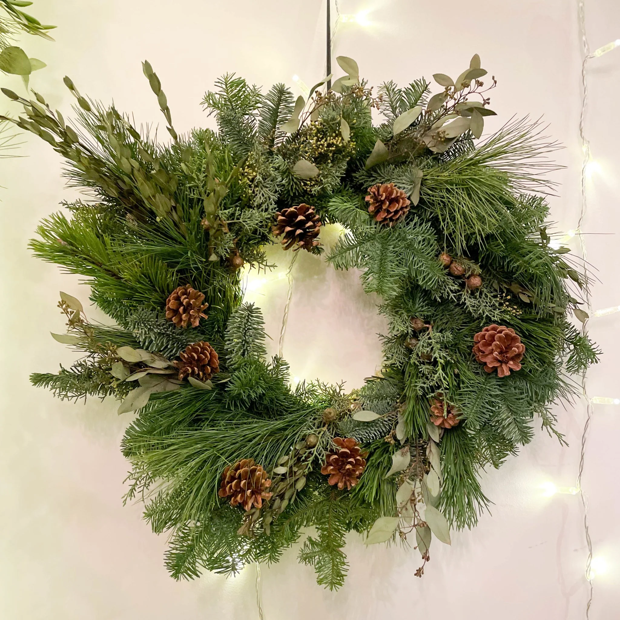 The 'Eggnog' Fresh Foliage Christmas Wreath [Made to Order]