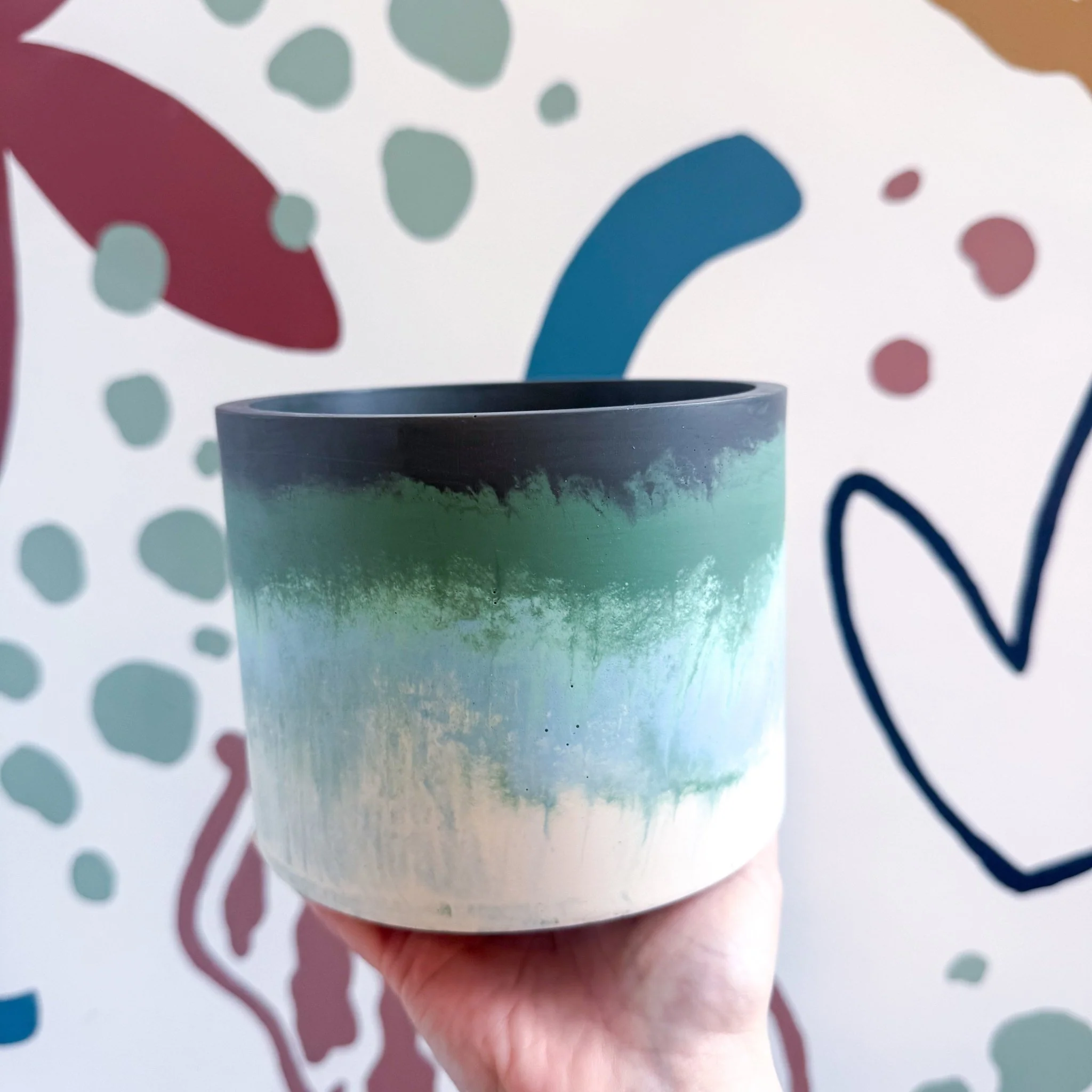 The Orchid Bee Jesmonite Pot [Beneath the Canopy RHS Collab] - Image 3