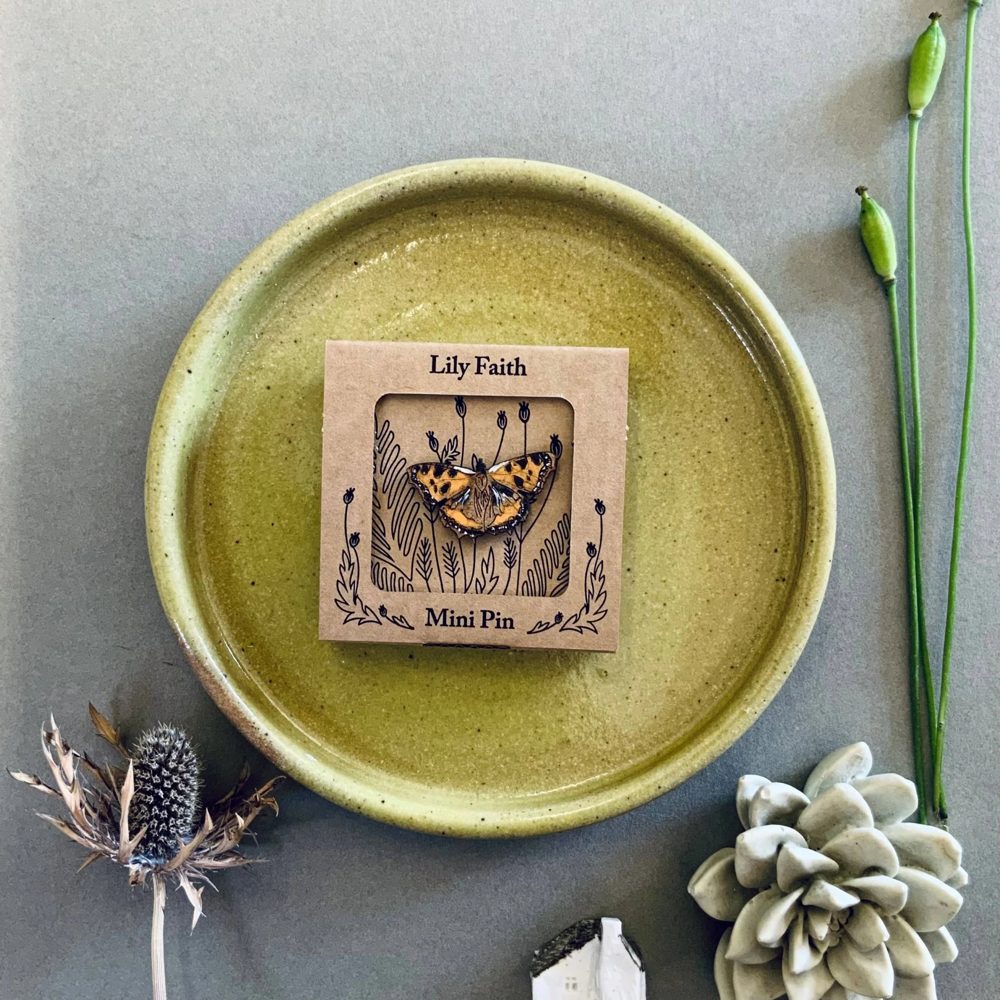 Tortoiseshell Butterfly Mini Pin Brooch - Image 3