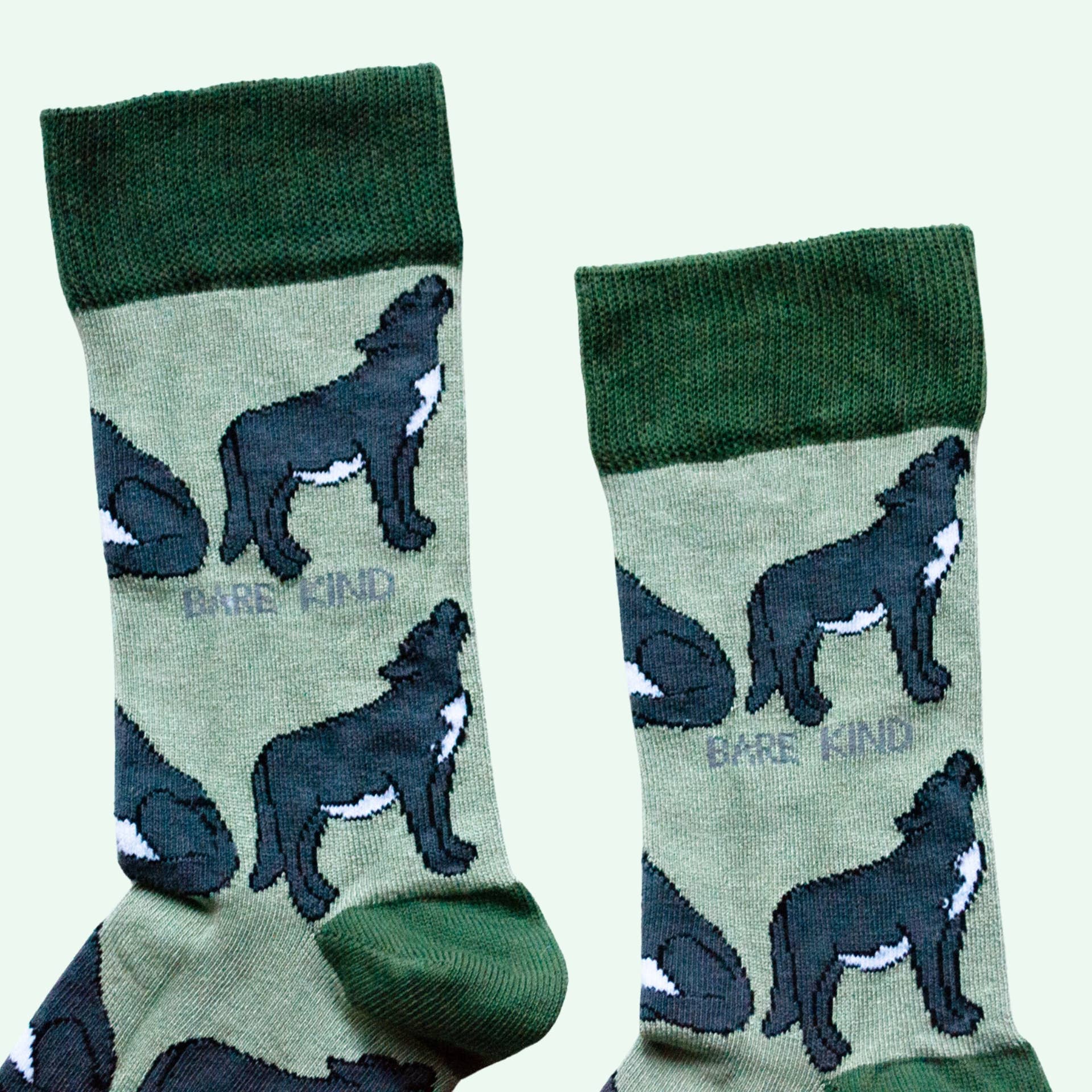 Wolves Bamboo Socks - Image 3