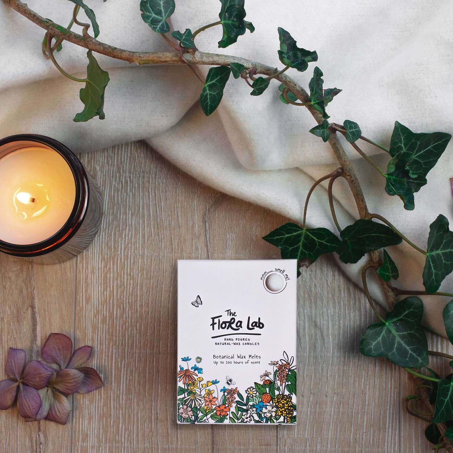 Wonderland Wax Melt Bar  | Jasmine. Ivy. Ylang Ylang - Image 2