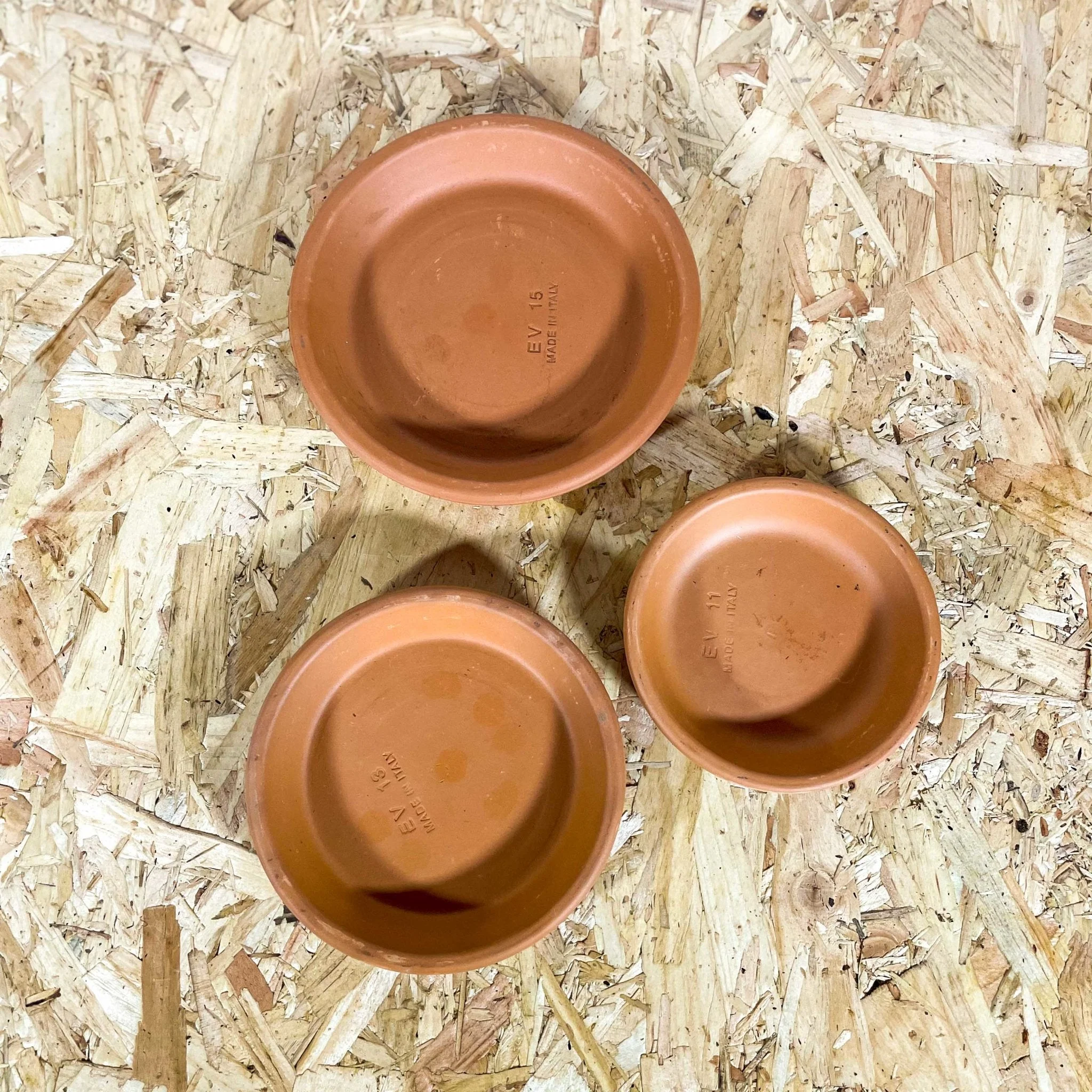 Wonky, Imperfect & Chipped Terracotta Pots - Image 6